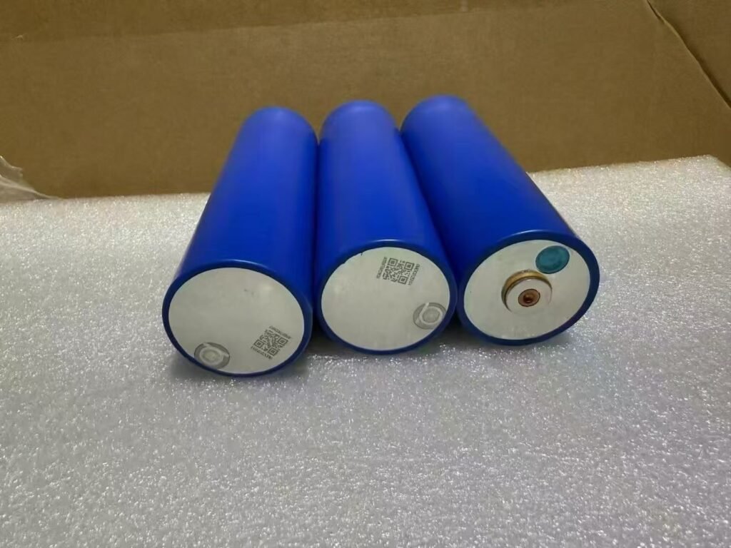 Lithium Primary Battery with high energy density for long-term power applications