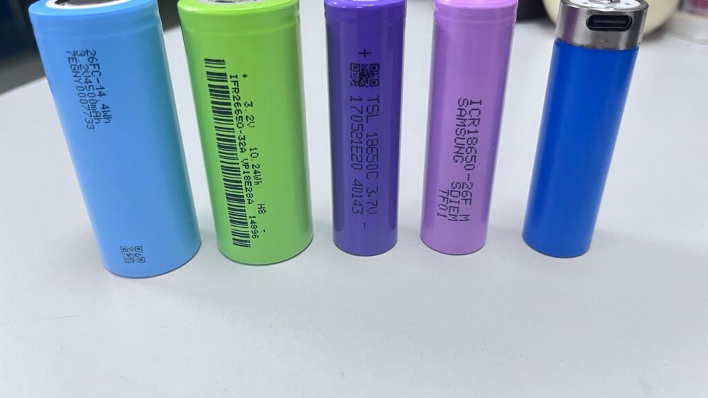 Powerful Lithium Batteries in Medical Systems: Enhancing Healthcare Efficiency 1 Lithium batteries in medical systems applied in portable diagnostic and monitoring devices